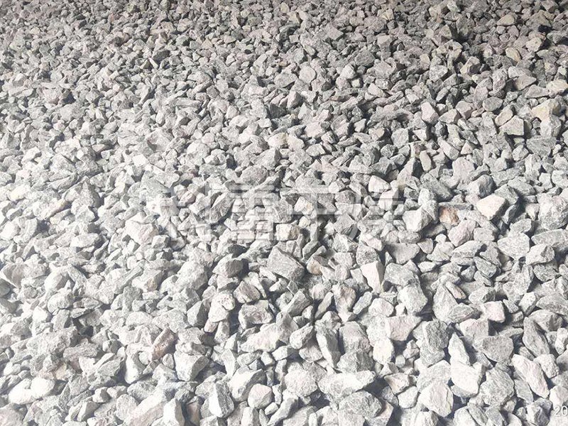 碳酸氢钙烘干后